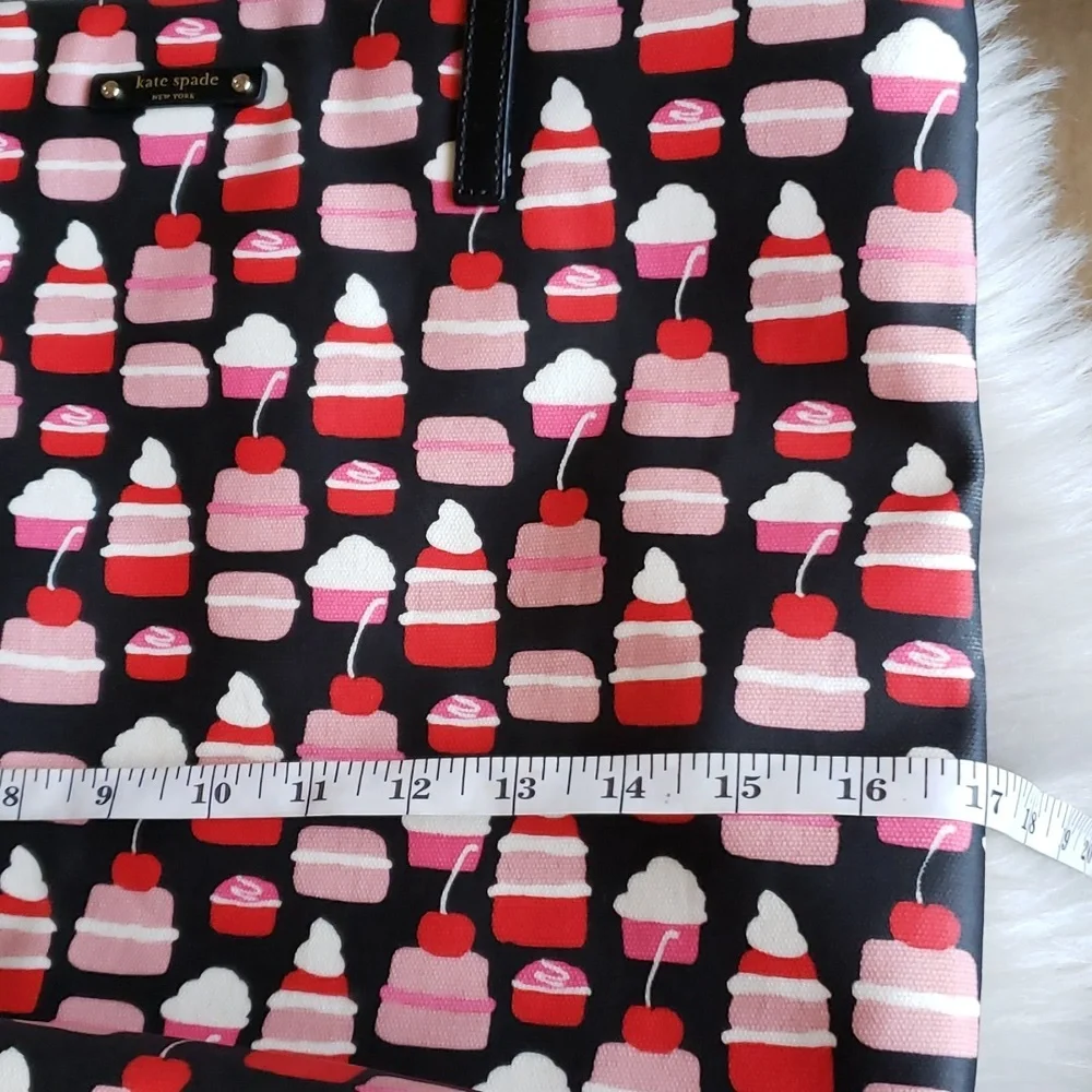 Kate Spade Cupcake Tote ♡